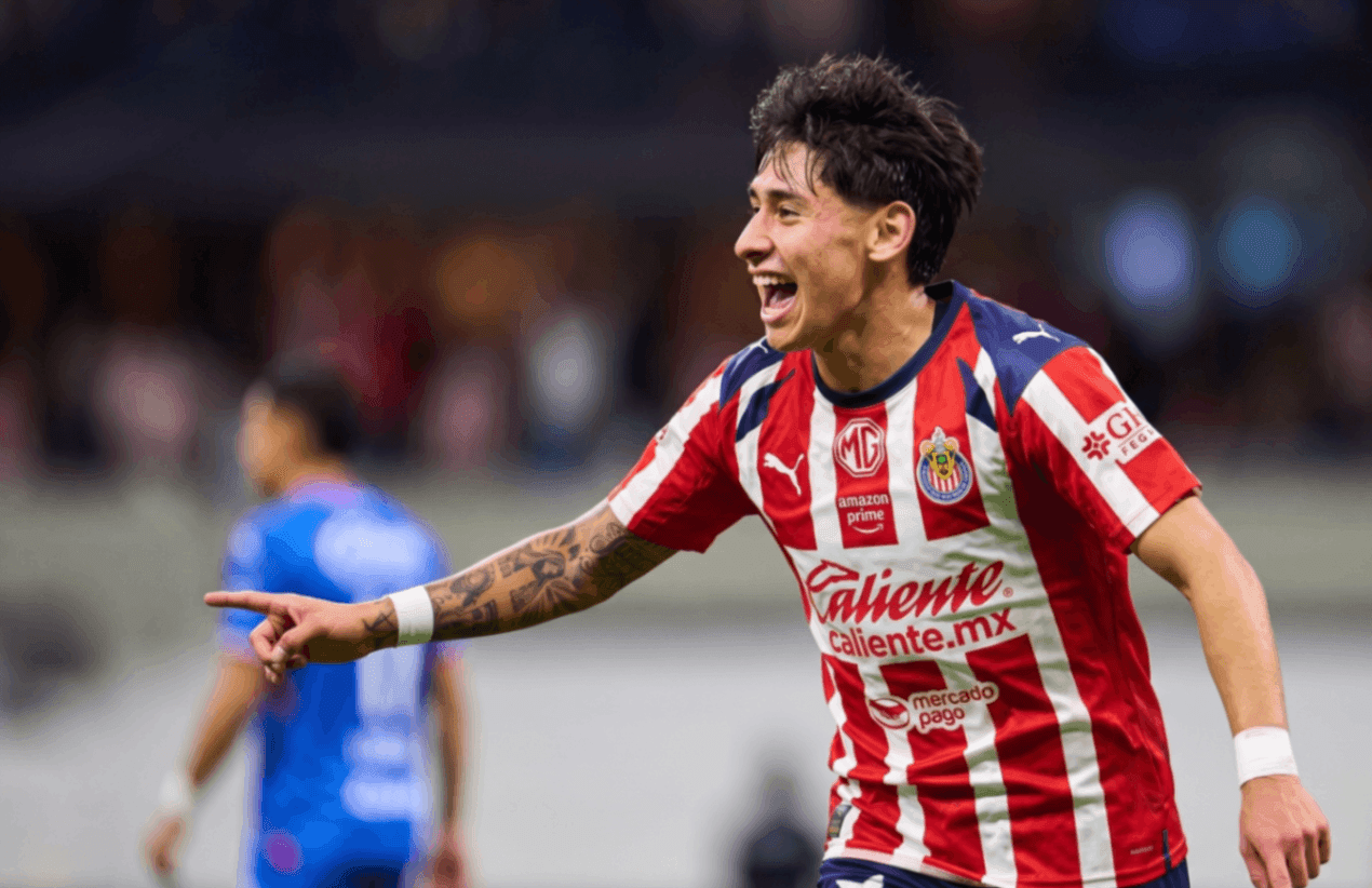 Cruz Azul dejó escapar la semifinal y Chivas vuelve a Guadalajara con ventaja emocional