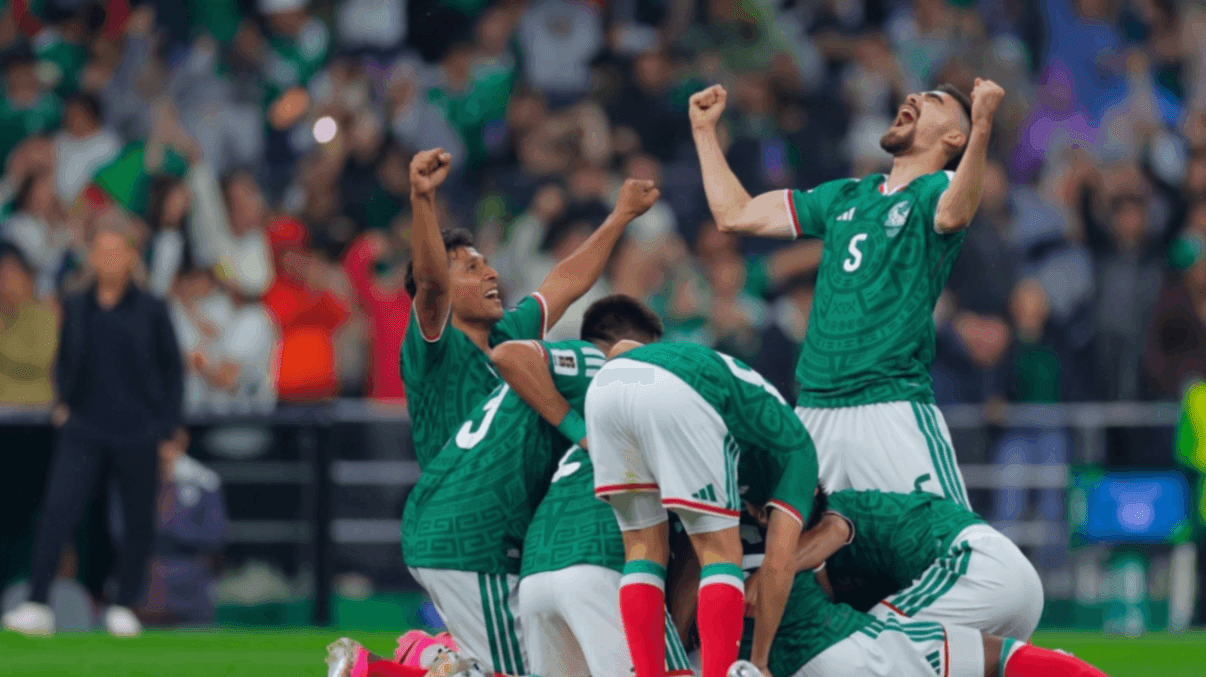 México rompe una historia de 40 años y vuelve a creer en el Mundial